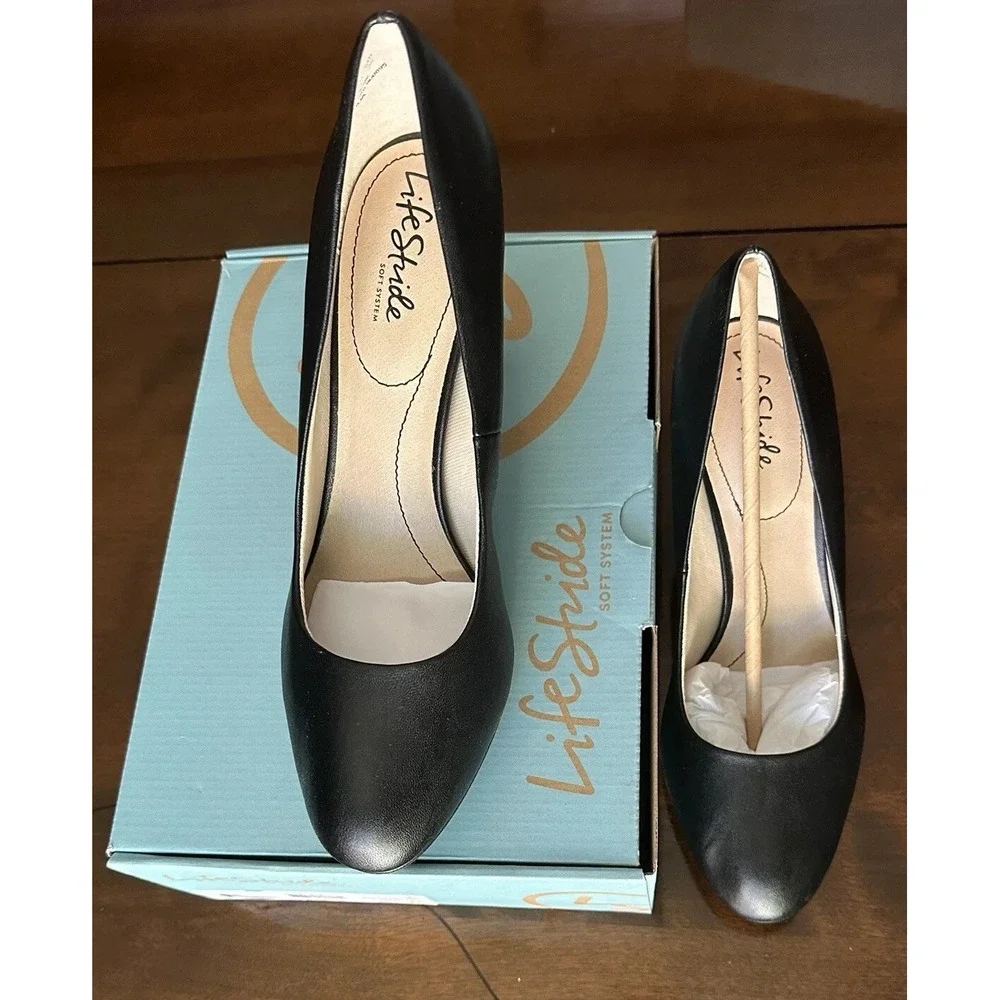 Life Stride Julia Dress Pump Heels Shoes Womens SZ 9 Slip On Round Toe Black NEW